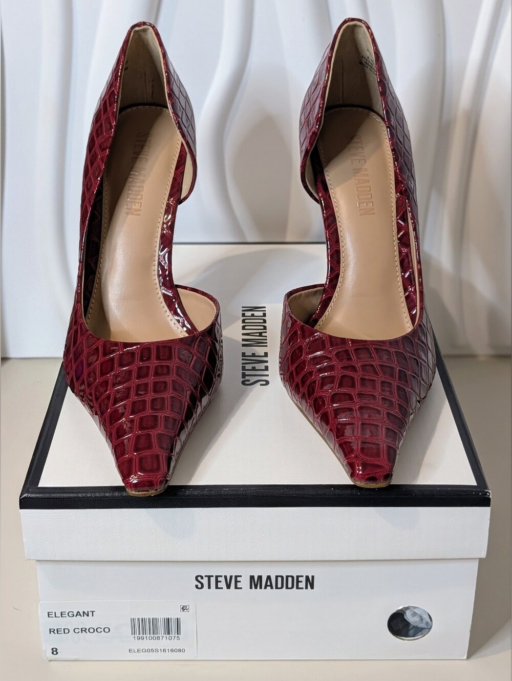 Steve Madden Burgundy Crocodile-Embossed Pointed Toe Heels - Picture 6 of 15